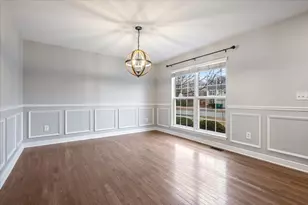 1720 William Dr, Romeoville, IL 60446 - Photo 5