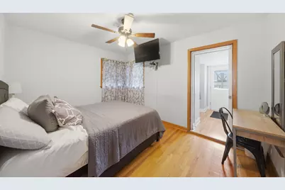 2049 N Kildare Avenue, Chicago, IL 60639 - Photo 13