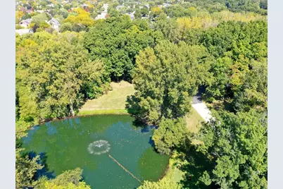 18238 W Gages Lake Road, Grayslake, IL 60030 - Photo 17