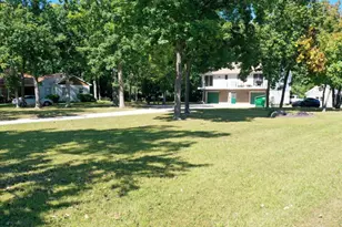 18238 W Gages Lake Rd, Grayslake, IL 60030 - Photo 5