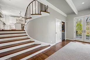 560 Elm St, Winnetka, IL 60093 - Photo 17