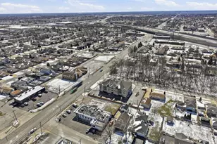 8404 S Roberts Rd, Justice, IL 60458 - Photo 5