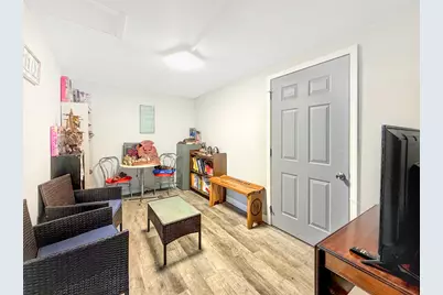 1427 Mark Drive, Freeport, IL 61032 - Photo 15