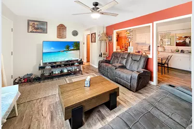 1427 Mark Drive, Freeport, IL 61032 - Photo 5