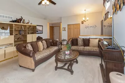 4613 Kylemore Court, Joliet, IL 60431 - Photo 3