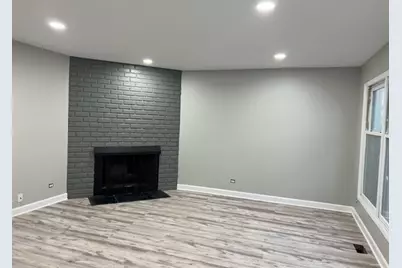 1010 Denham Place, Schaumburg, IL 60194 - Photo 3