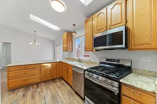 7302 Hickory, Wonder Lake, IL 60097 - Photo 11