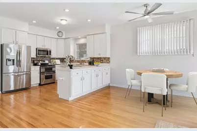 4538 S Saint Lawrence Avenue, Chicago, IL 60653 - Photo 11