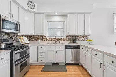 4538 S Saint Lawrence Avenue, Chicago, IL 60653 - Photo 9