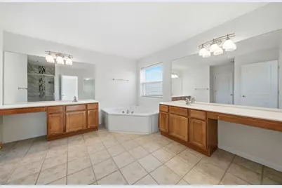 402 Marshall Ash Street, Bolingbrook, IL 60490 - Photo 13