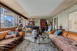 1300 N Lake Shore Dr, Chicago, IL 60610 - Photo 9