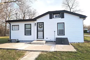 2241 Wallace Ave, North Chicago, IL 60064 - Photo 3