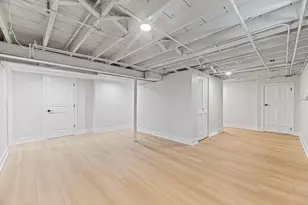 2100 Enoch Ave, Zion, IL 60099 - Photo 21