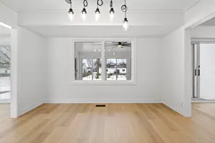 426 Argyll Ln, Schaumburg, IL 60194 - Photo 9