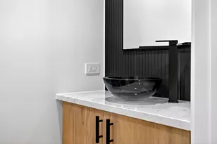 426 Argyll Ln, Schaumburg, IL 60194 - Photo 5