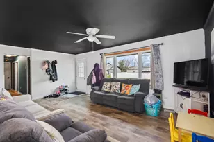 3630 Terrance Ferry Dr, Joliet, IL 60431 - Photo 5