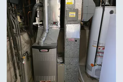 807 W Manor Court W, Glenwood, IL 60425 - Photo 15