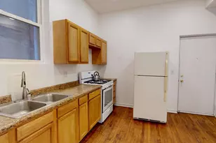 1945 W Cermak Rd, Chicago, IL 60608 - Photo 7