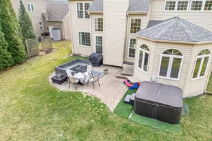 1823 Kings Gate Ln, Crystal Lake, IL 60014 - Photo 43