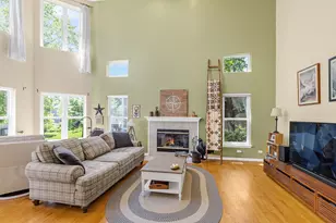 4 Sherwood Ct, Lake in the Hills, IL 60156 - Photo 11