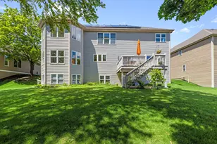 4 Sherwood Ct, Lake in the Hills, IL 60156 - Photo 31