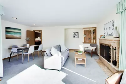 820 N Delphia Avenue, Park Ridge, IL 60068 - Photo 3