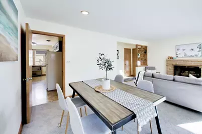 820 N Delphia Avenue, Park Ridge, IL 60068 - Photo 5