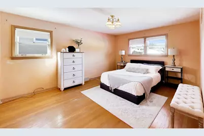 820 N Delphia Avenue, Park Ridge, IL 60068 - Photo 9