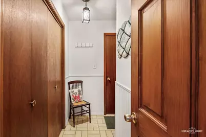 825 Columbia Lane, Darien, IL 60561 - Photo 13