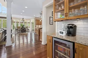 37W220 Mission Hills Dr, Saint Charles, IL 60175 - Photo 19