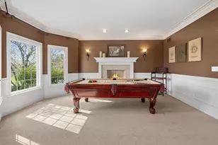 37W220 Mission Hills Dr, Saint Charles, IL 60175 - Photo 5