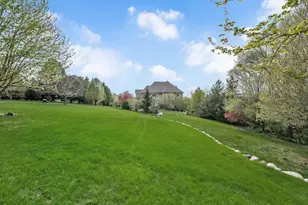 37W220 Mission Hills Dr, Saint Charles, IL 60175 - Photo 45