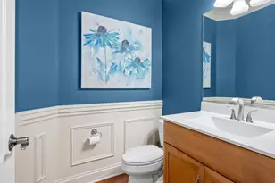 37W220 Mission Hills Dr, Saint Charles, IL 60175 - Photo 21
