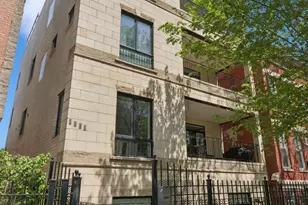 1945 N Wilmot Ave, Chicago, IL 60647 - Photo 3