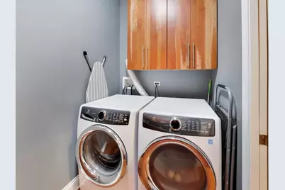 1945 N Wilmot Avenue #1F, Chicago, IL 60647 - Photo 13