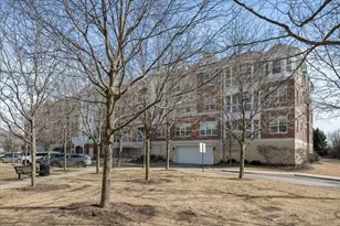 2701 Commons Dr, Glenview, IL 60026 - Photo 19