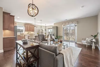 2701 Commons Drive #210, Glenview, IL 60026 - Photo 3