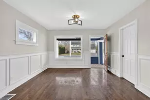 15661 State St, South Holland, IL 60473 - Photo 9