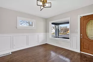 15661 State St, South Holland, IL 60473 - Photo 7