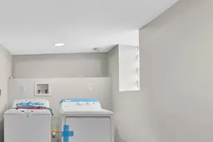 15661 State St, South Holland, IL 60473 - Photo 25