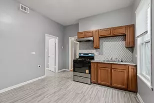 5756 S Princeton Ave, Chicago, IL 60621 - Photo 9