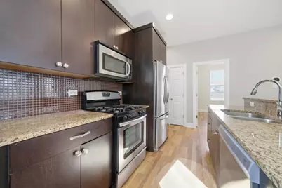 4742 N Sawyer Avenue #2, Chicago, IL 60625 - Photo 11