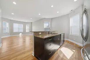 4742 N Sawyer Ave, Chicago, IL 60625 - Photo 9