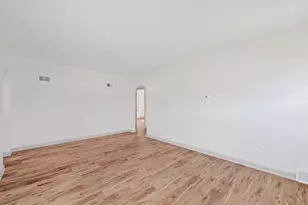 619 E 11th St, Gibson City, IL 60936 - Photo 5