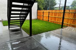 4315 S Indiana Ave, Chicago, IL 60653 - Photo 17