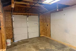 606 Douglas Ave, Danville, IL 61832 - Photo 23