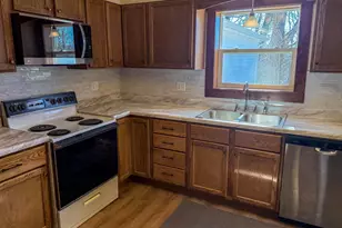 606 Douglas Ave, Danville, IL 61832 - Photo 3