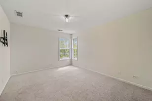 3596 Hyde Park Ct, Elgin, IL 60124 - Photo 19