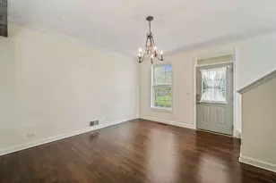 3596 Hyde Park Ct, Elgin, IL 60124 - Photo 5