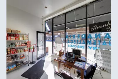 4363 N Milwaukee Avenue, Chicago, IL 60641 - Photo 3